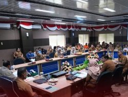 Asisten II Bidang Pembangunan dan Perekonomian Kampar Pimpin Rapat Evaluasi Kinerja Pembangunan dan Persiapan Tahun Anggaran Baru