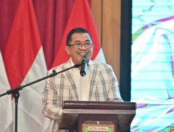 Sempena HPN 2024, PWI Riau Gelar Jalan Sehat Bertemakan Pemilu Damai