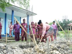 Yusri Lakukan Peletakan Batu Pertama Mesjid Baitul Ilmi Perhentian Raja