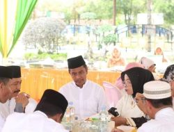 Rayakan Idul Fitri 1445 H, Plh Sekda Kampar Gelar Open House Rumdis Sekda