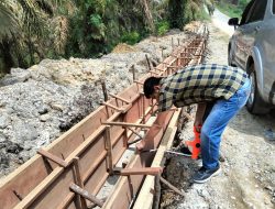 LSM KPK-Nusantara Sorot Proyek Drainase Peningkatan Jalan Kebundurian-Tibun, Sebut Volume Tak Sesuai