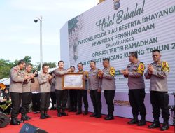 Kapolres Kampar terima penghargaan Dari Kapolda Riau