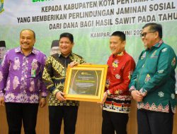 Pemda Kampar Raih Penghargaan Program Dana Bagi Hasil (DBH) Sawit tahun 2024