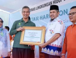 Staf Ahli Bupati Bidang Kemasyarakatan dan SDM Peringatan Hari Ozon Sedunia dan Penyerahan Penghargaan Lingkungan Hidup dan Kehutanan 2024