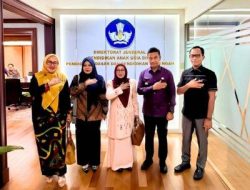 Bupati Kampar Jemput Dukungan Pusat, Ajukan Revitalisasi 350 Sekolah ke Kemendikdasmen