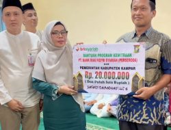 Safari Ramadhan Terakhir Pemda Kampar di Tapung, Wabup Misharti Serahkan Bantuan untuk Masjid dan Anak Yatim di Petapahan
