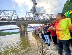 Lokal Festival Pacu Sampan di Sungai Kampar: Tradisi, Wisata, dan UMKM Bangkit Bersama