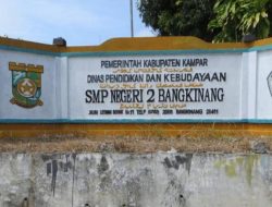 Bupati Kampar Dukung Pendidikan Berkualitas, SMP Negeri 2 Bangkinang Jadi Teladan Dedikasi dan Inovasi